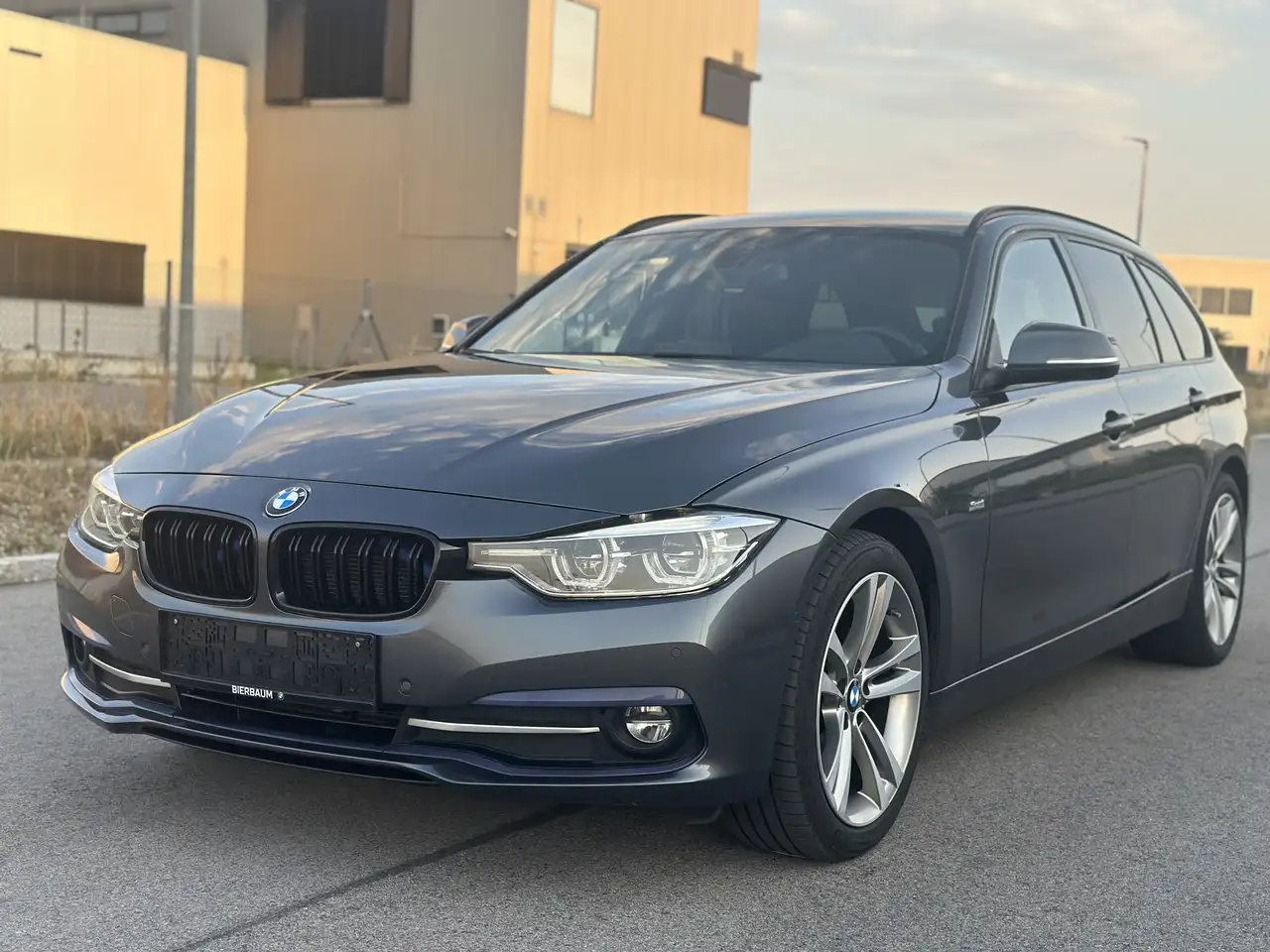BMW 320