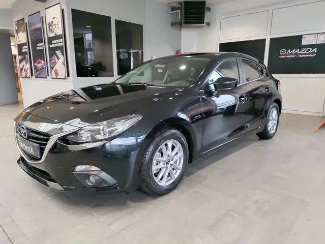 Mazda 3 2.0 SKYACTIV-G Sense + winterset