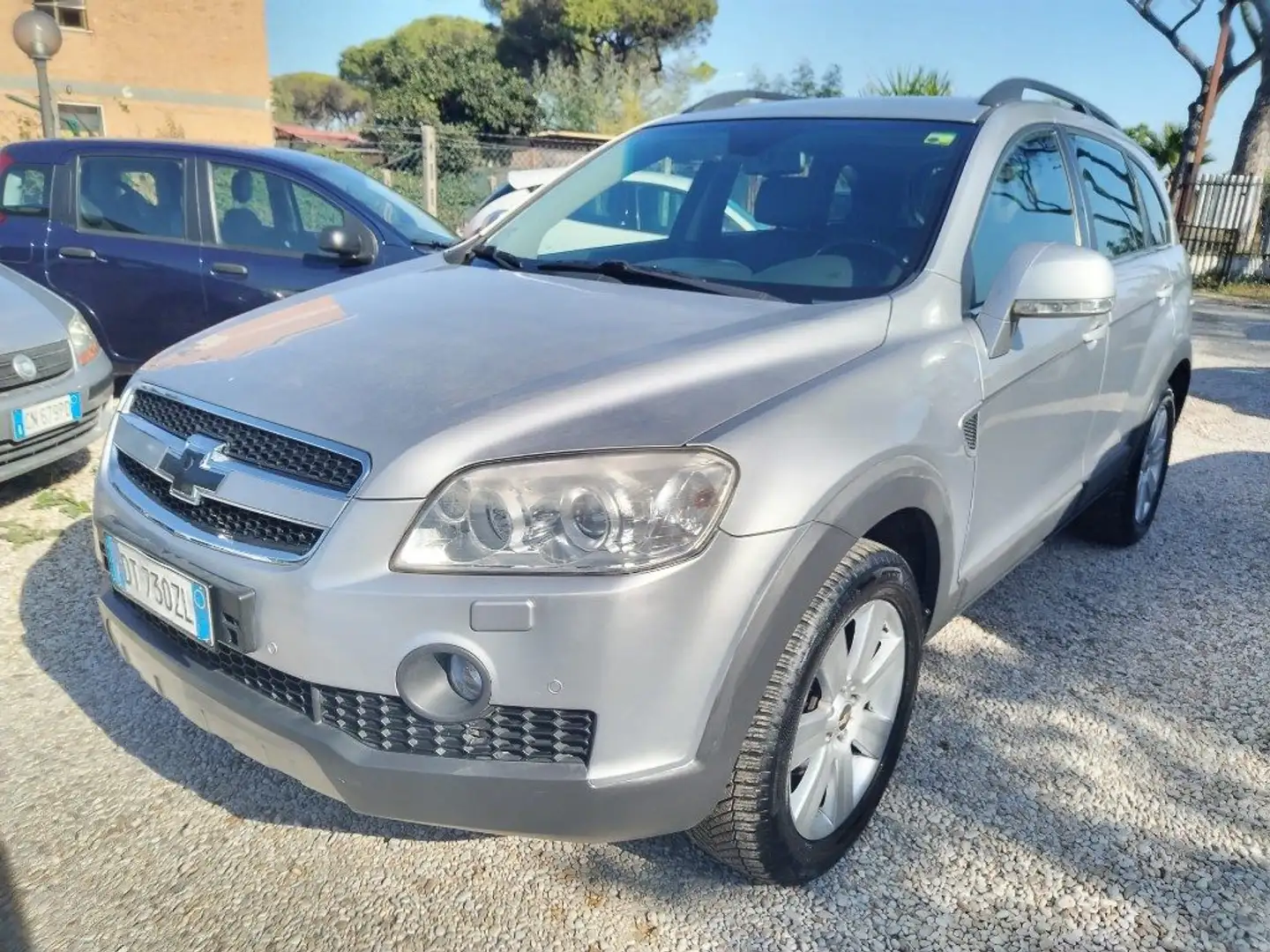 Chevrolet Captiva 2.0 VCDi LTX Argento - 2