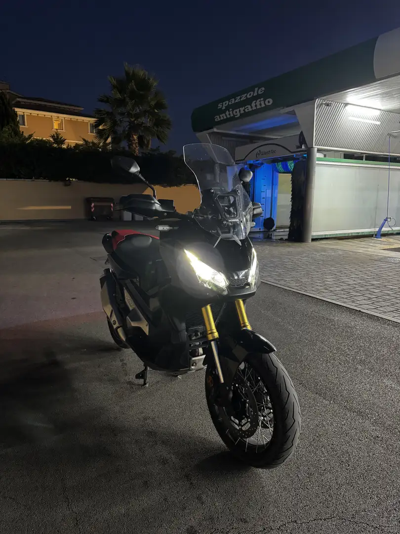 Honda X-ADV - 1
