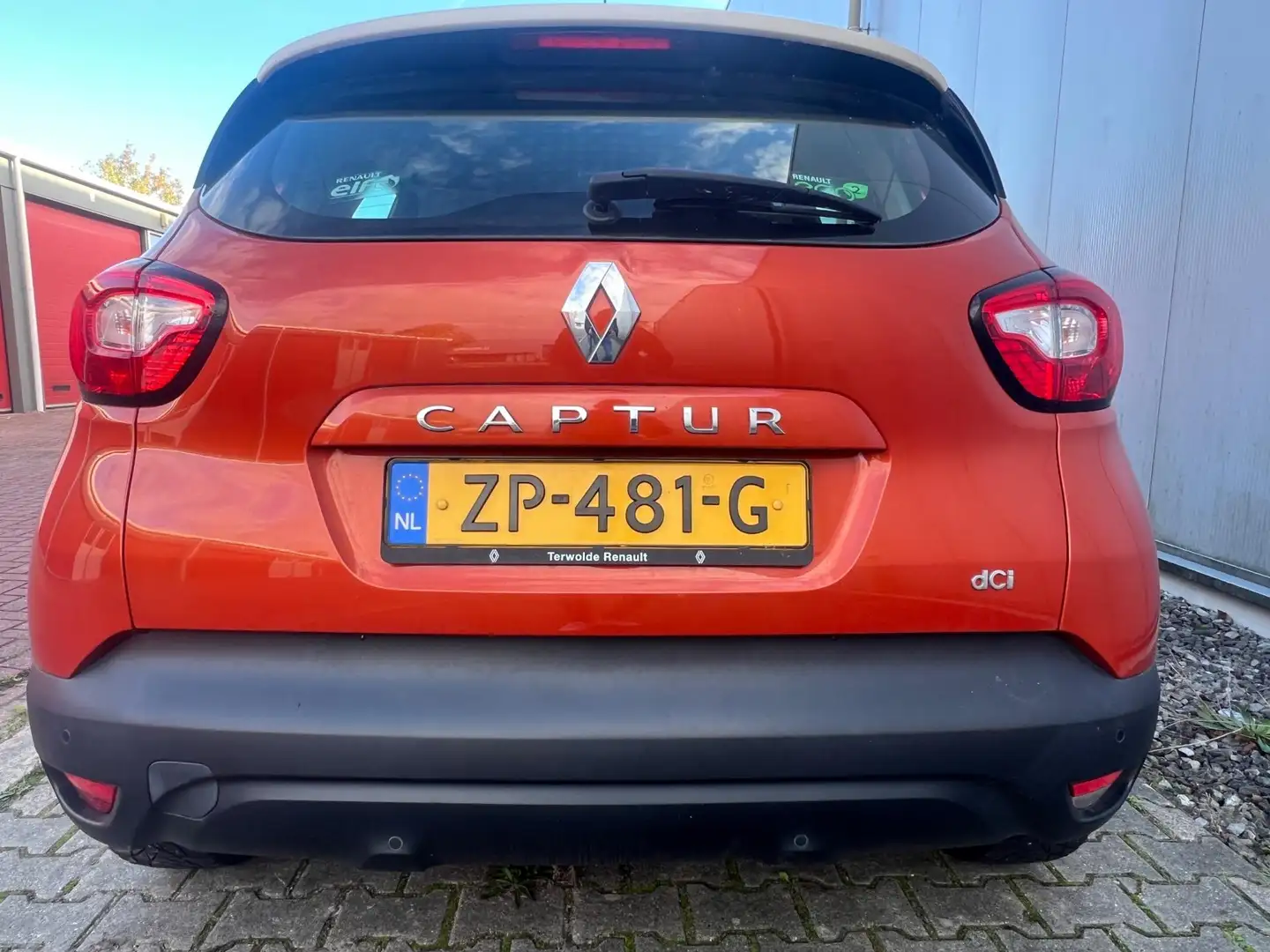 Renault Captur 1.5 dCi Dynamique Orange - 2