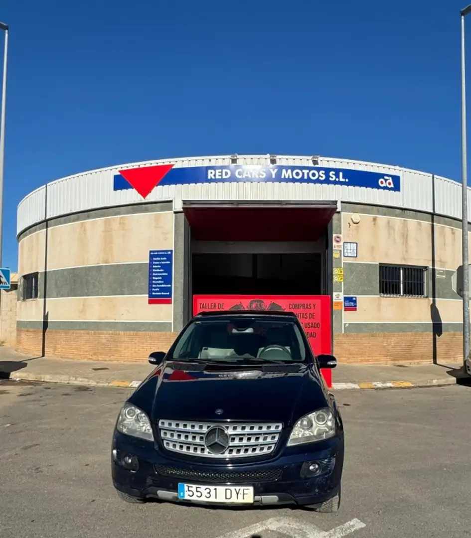 Mercedes-Benz ML 320 Todoterreno Automático de 5 Puertas Azul - 1