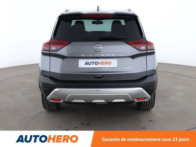 Nissan X-Trail view 5