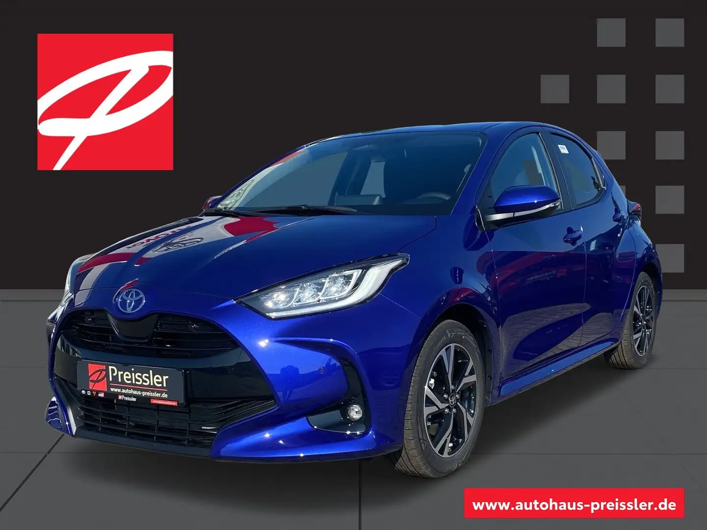 Toyota Yaris 1.5 Hybrid *Team Deutschland + Safety* Blue - 1