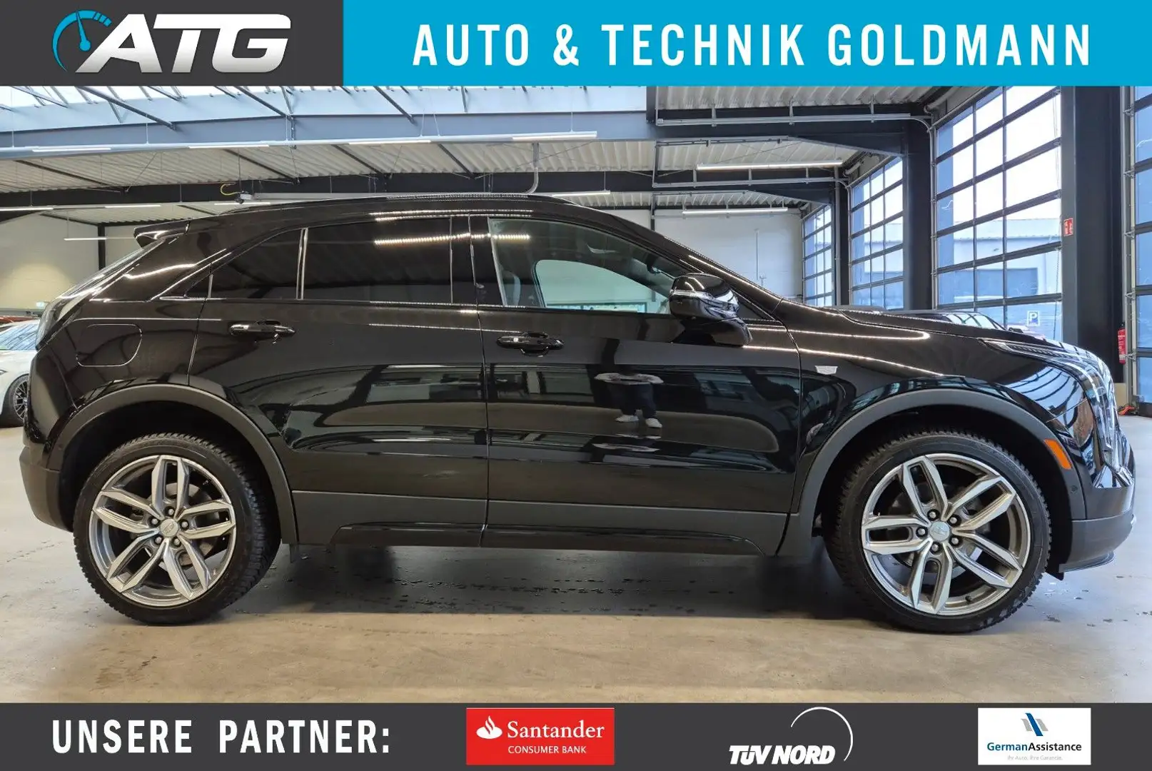 Cadillac XT4 SPORT AWD LEDER NAVI LED PANO 360 CAMERA Schwarz - 1