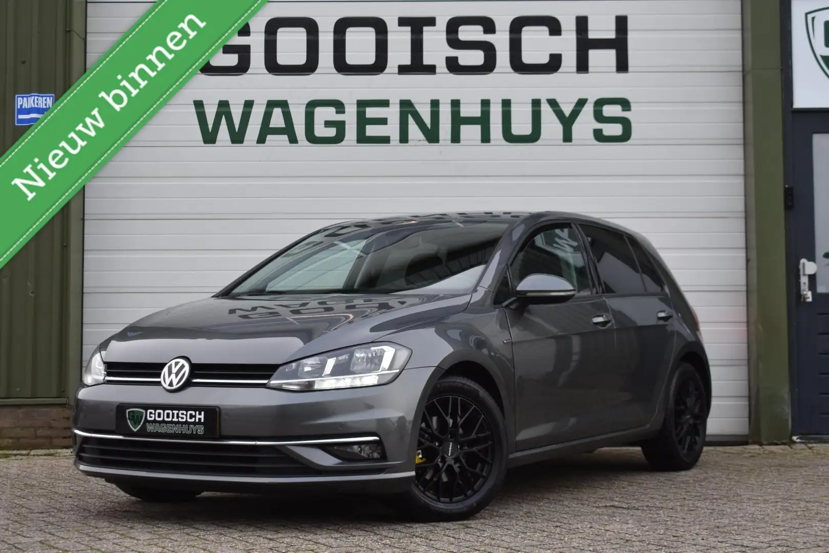 Volkswagen Golf 1.0 TSI Comfortline Business | Carplay | Adaptive Grijs - 1