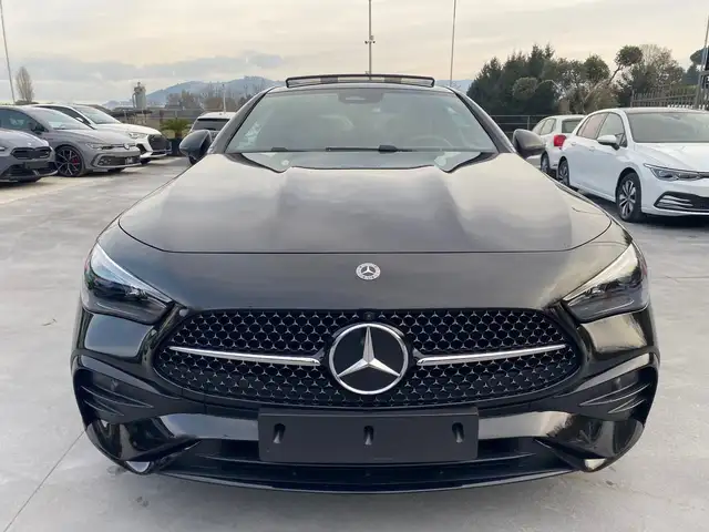 Mercedes-Benz CLE view 5