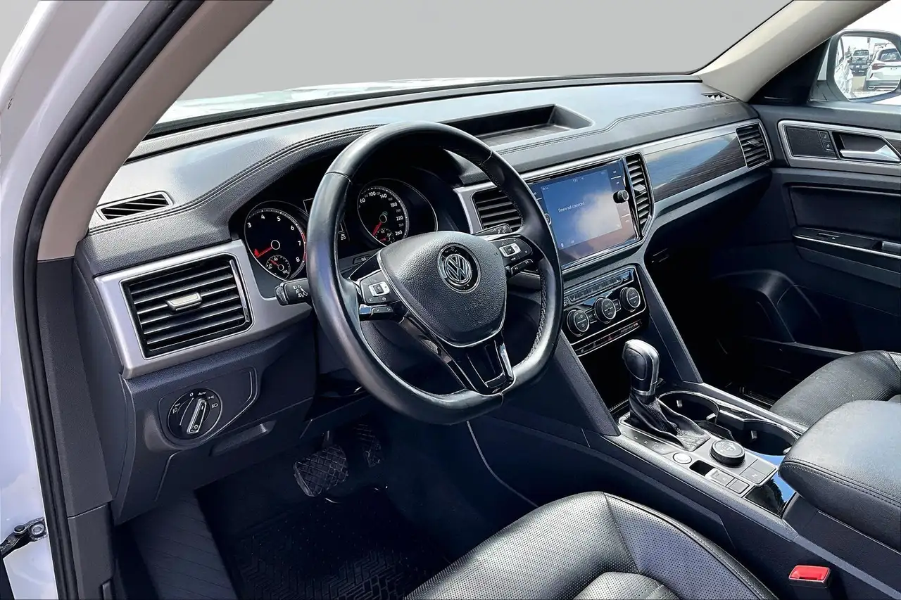 Volkswagen Atlas снимка Volkswagen Atlas