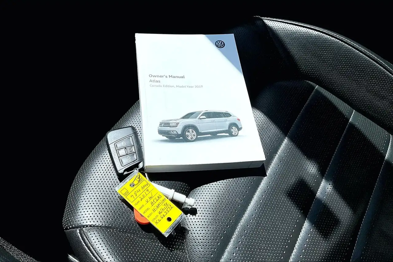 Volkswagen Atlas снимка Volkswagen Atlas