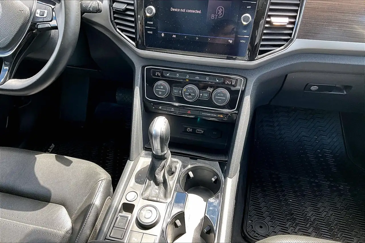 Volkswagen Atlas снимка Volkswagen Atlas