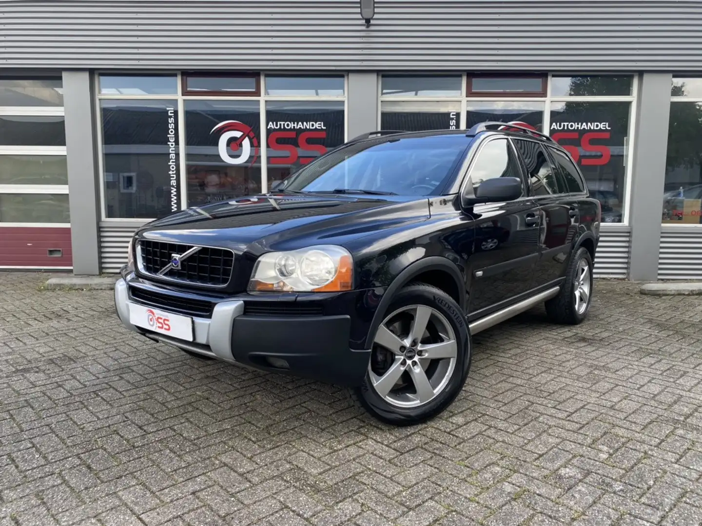 Volvo XC90 2.4 D5 Summum YOUNGTIMER | 7PERS AUTOMAAT AIRCO TR Noir - 1