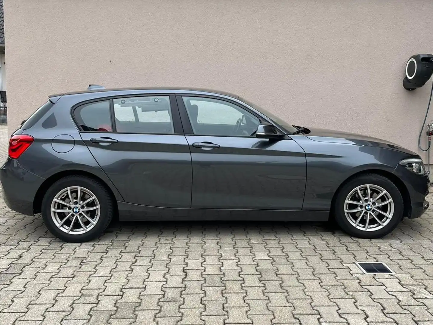 BMW 118 118i Advantage Grau - 2