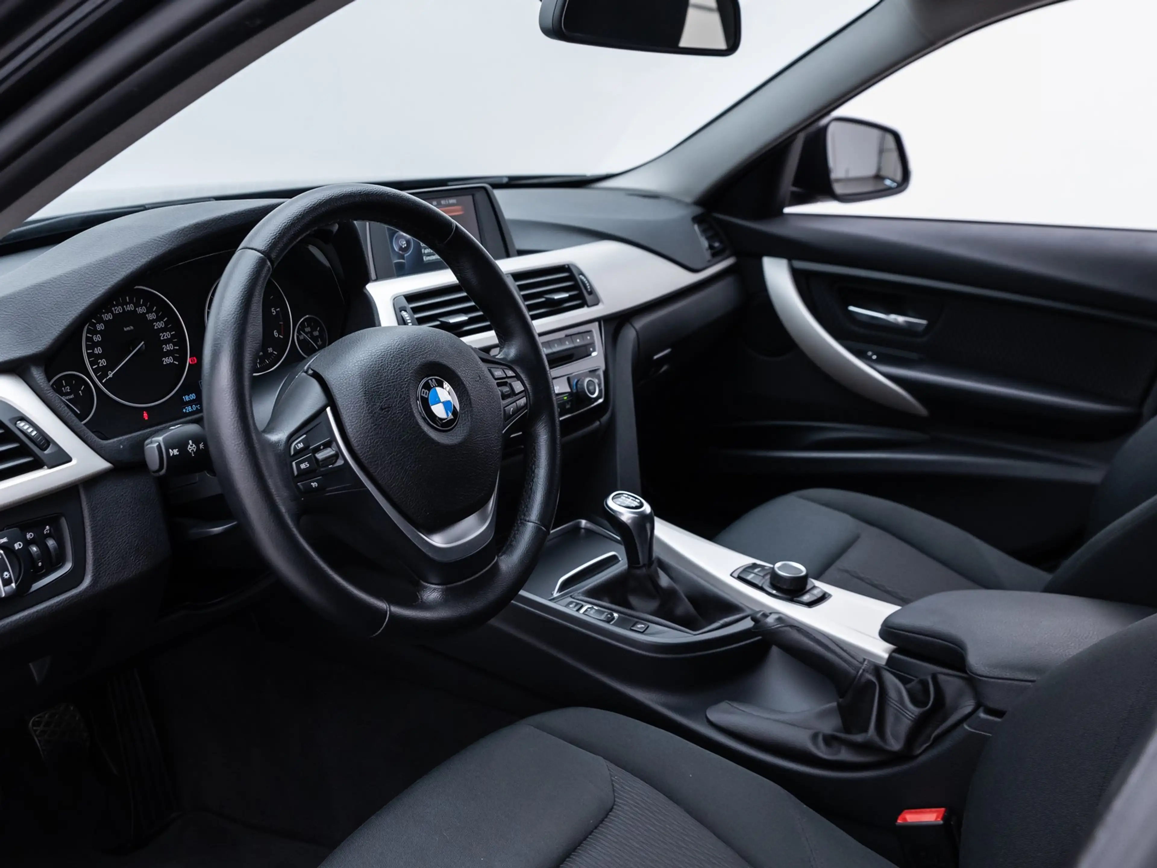 BMW 316 d Advantage 2.HAND/PDC/SHZ/TEMP/NAVI — photo 7