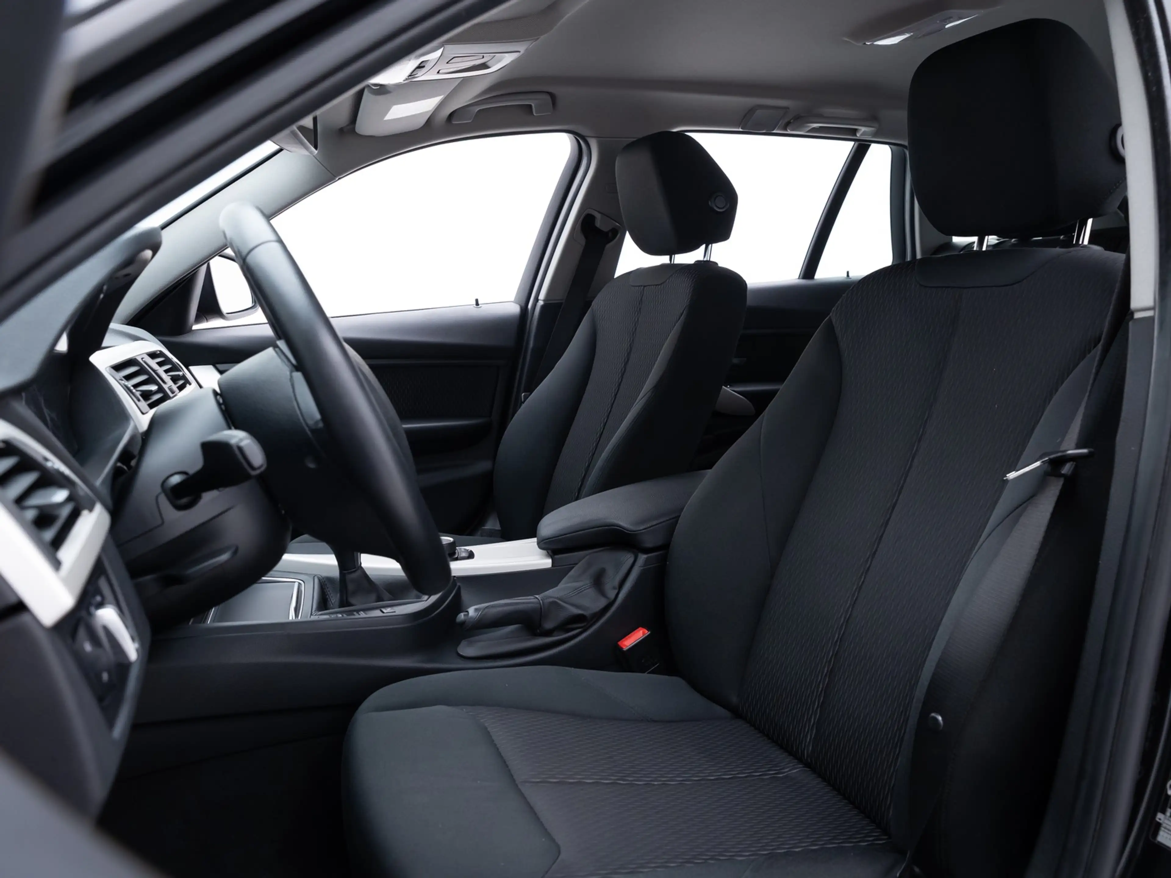 BMW 316 d Advantage 2.HAND/PDC/SHZ/TEMP/NAVI — photo 8
