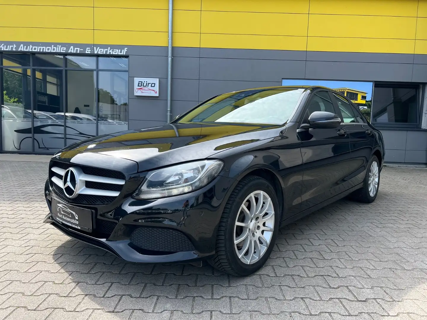 Mercedes-Benz C 180 BlueTec / d/AUTOMATIK/AHK/NAVI/SCHIEBD*/ Schwarz - 2