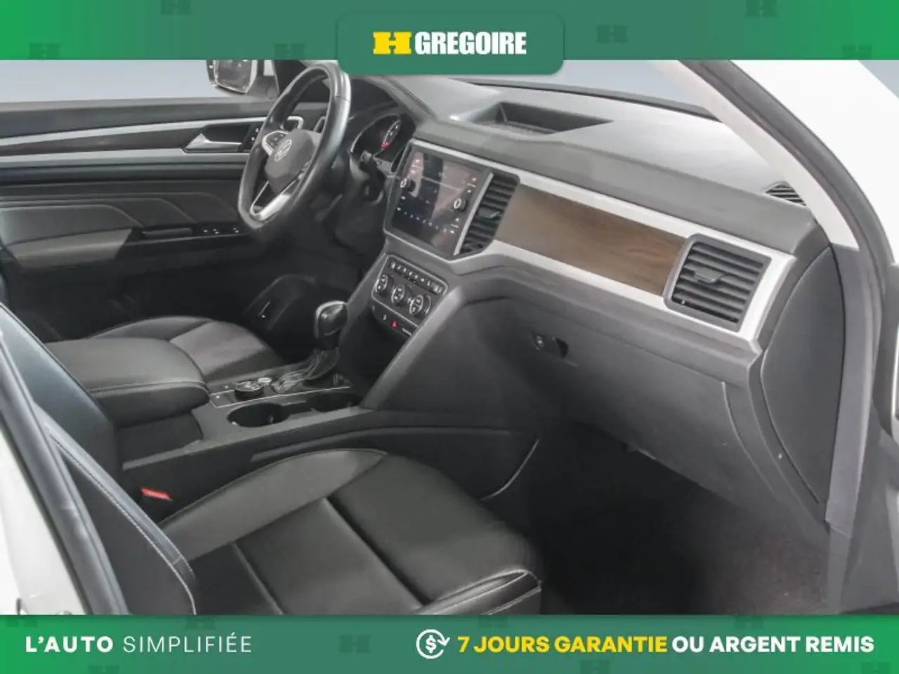 Volkswagen Atlas photo Volkswagen Atlas