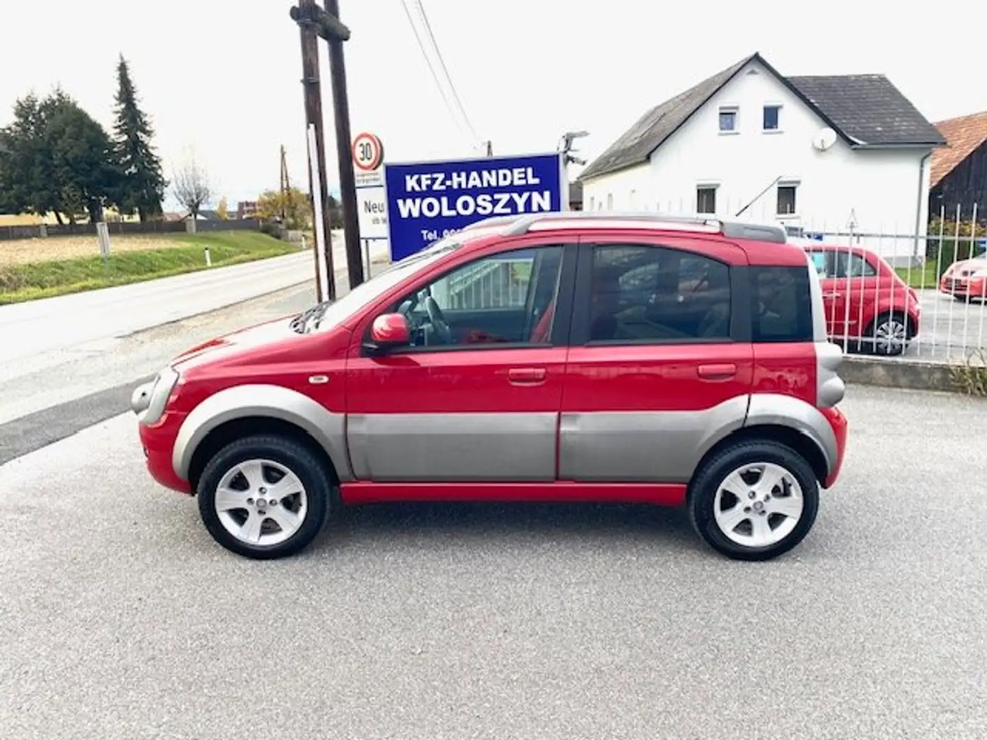 Fiat Panda Panda 4x4 Cross 1,3 16V JTD NEUES PICKERL Rosso - 2
