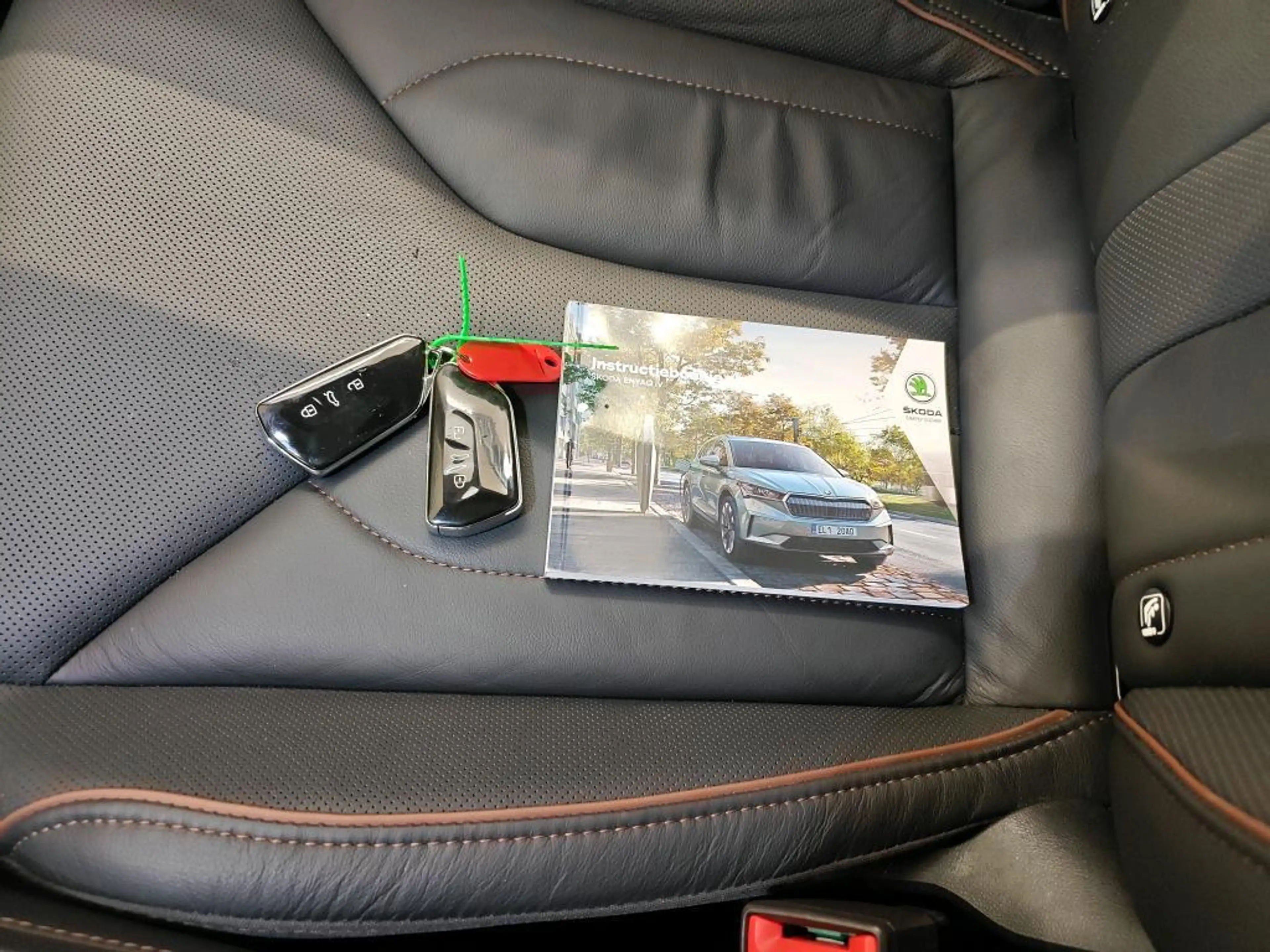 Skoda Enyaq 80 (90% SOH) I SCHUIF/KANTELDAK I STOELVERWARMING — photo 10