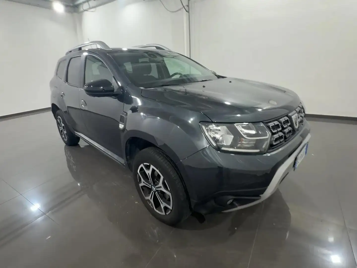 Dacia Duster Duster 1.0 tce 15th Anniversary Eco-g 4x2 100cv Grigio - 2