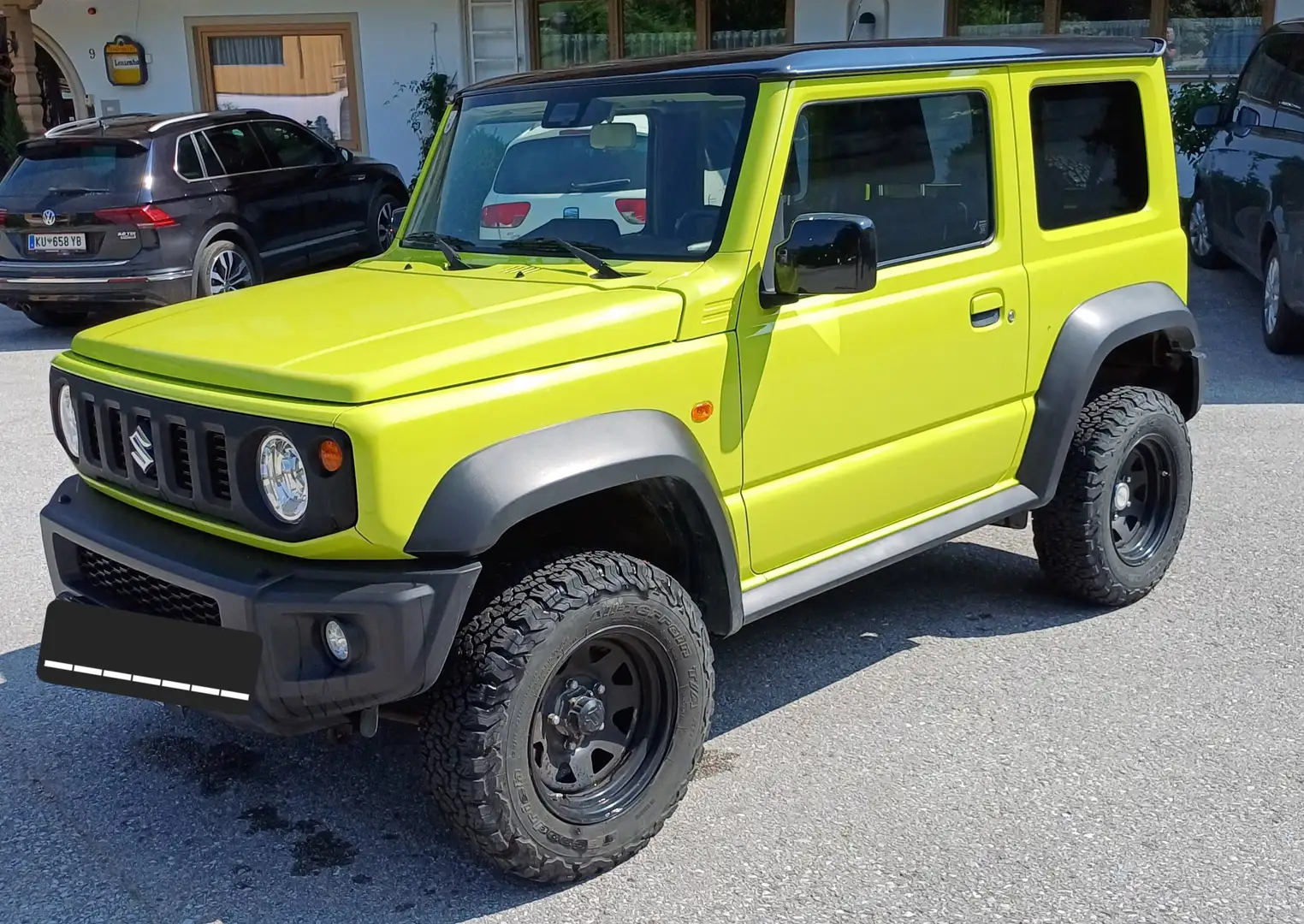 Suzuki Jimny Jimny 1,5 VVT Allgrip Flash Aut. Flash 4-sitzer Gelb - 1