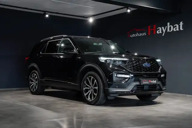 Ford Explorer ST-Line Plug-in-Hybrid 4x4 *Pano*7-Sitz