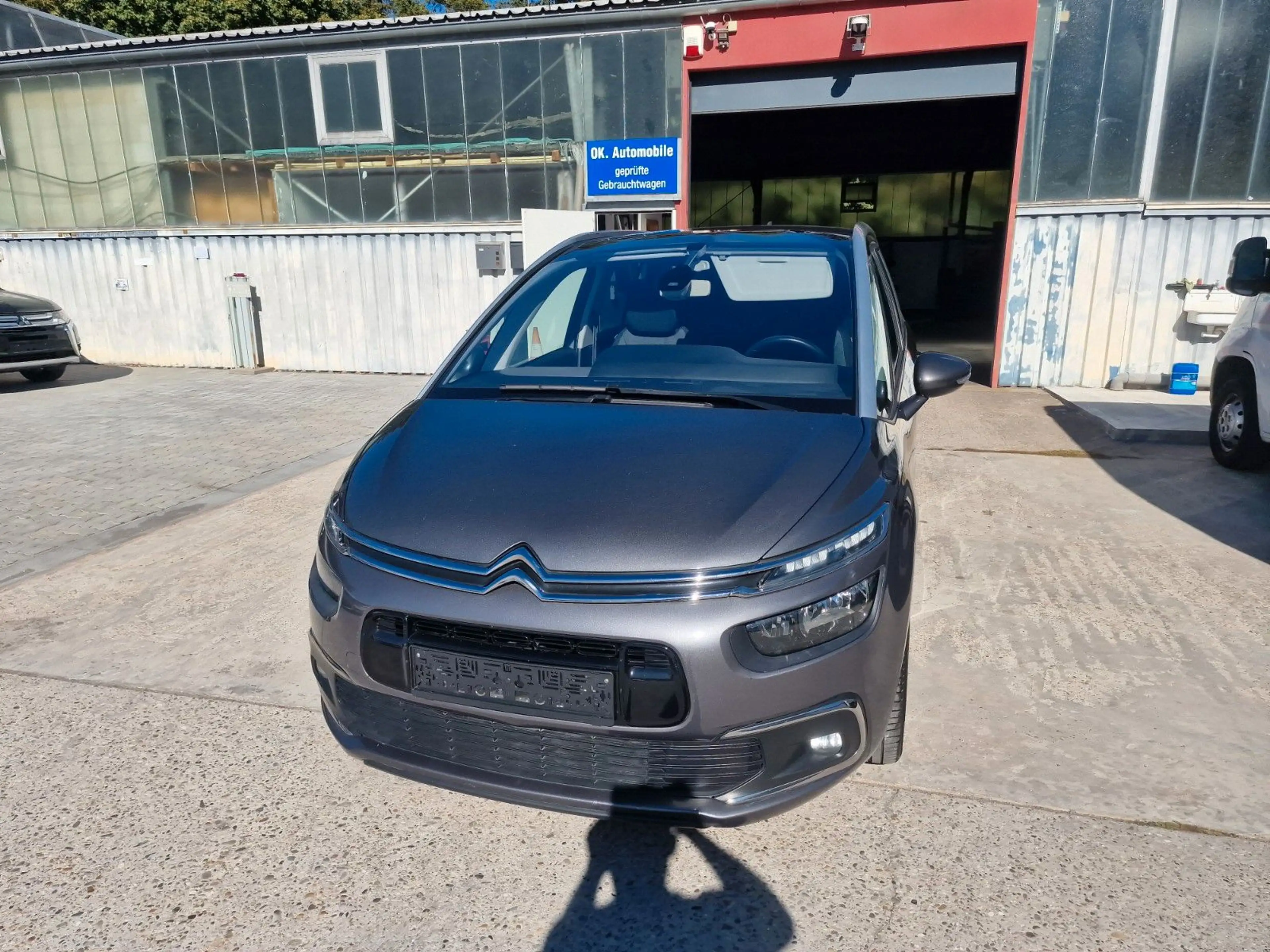 Citroen Grand C4 Picasso /Spacetoure,7Sitze, Kamera — photo 7