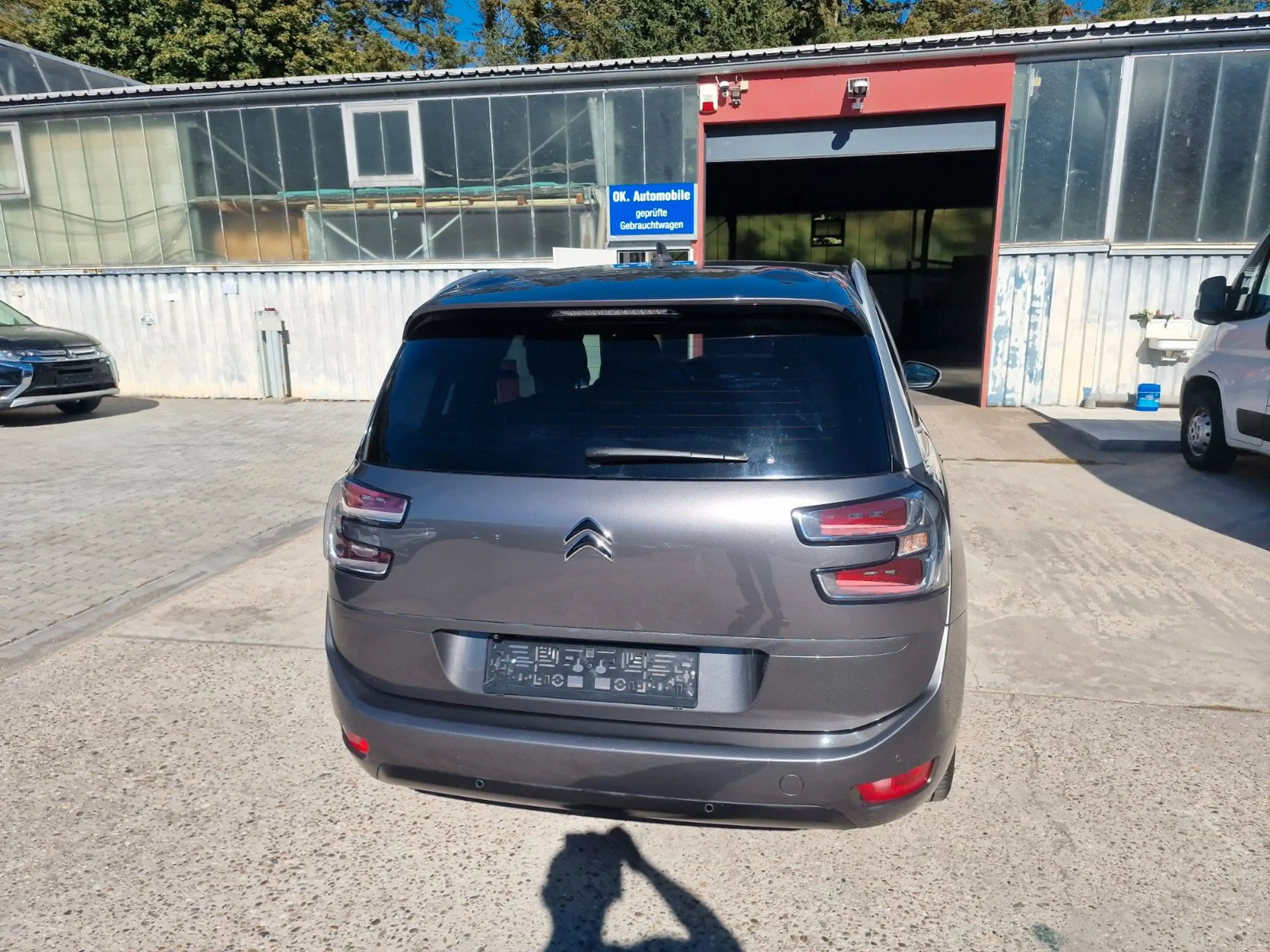 Citroen Grand C4 Picasso /Spacetoure,7Sitze, Kamera — photo 6
