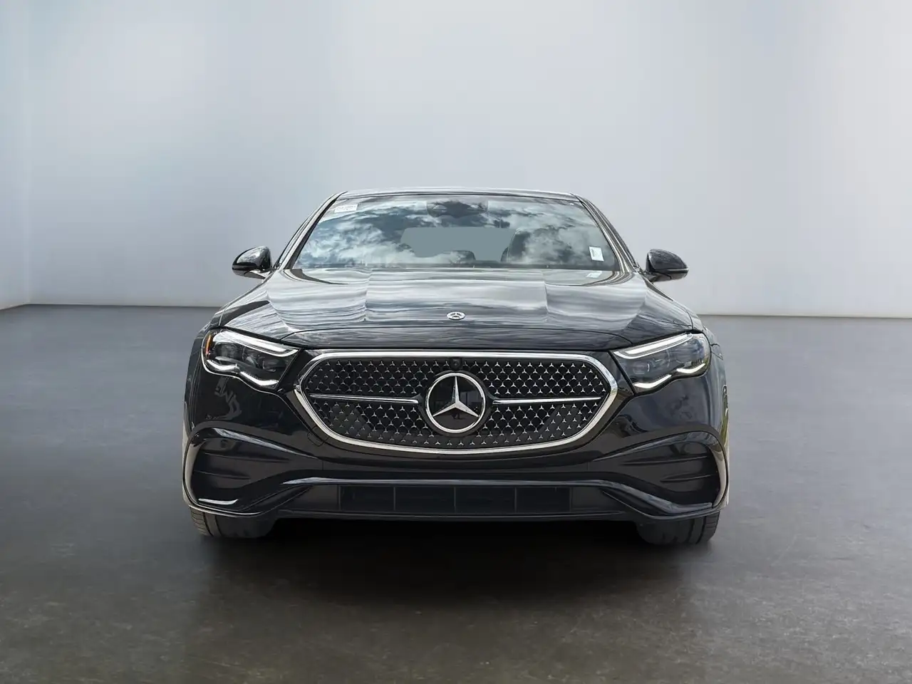 Mercedes-Benz E-Class fotografie Mercedes-Benz E-Class