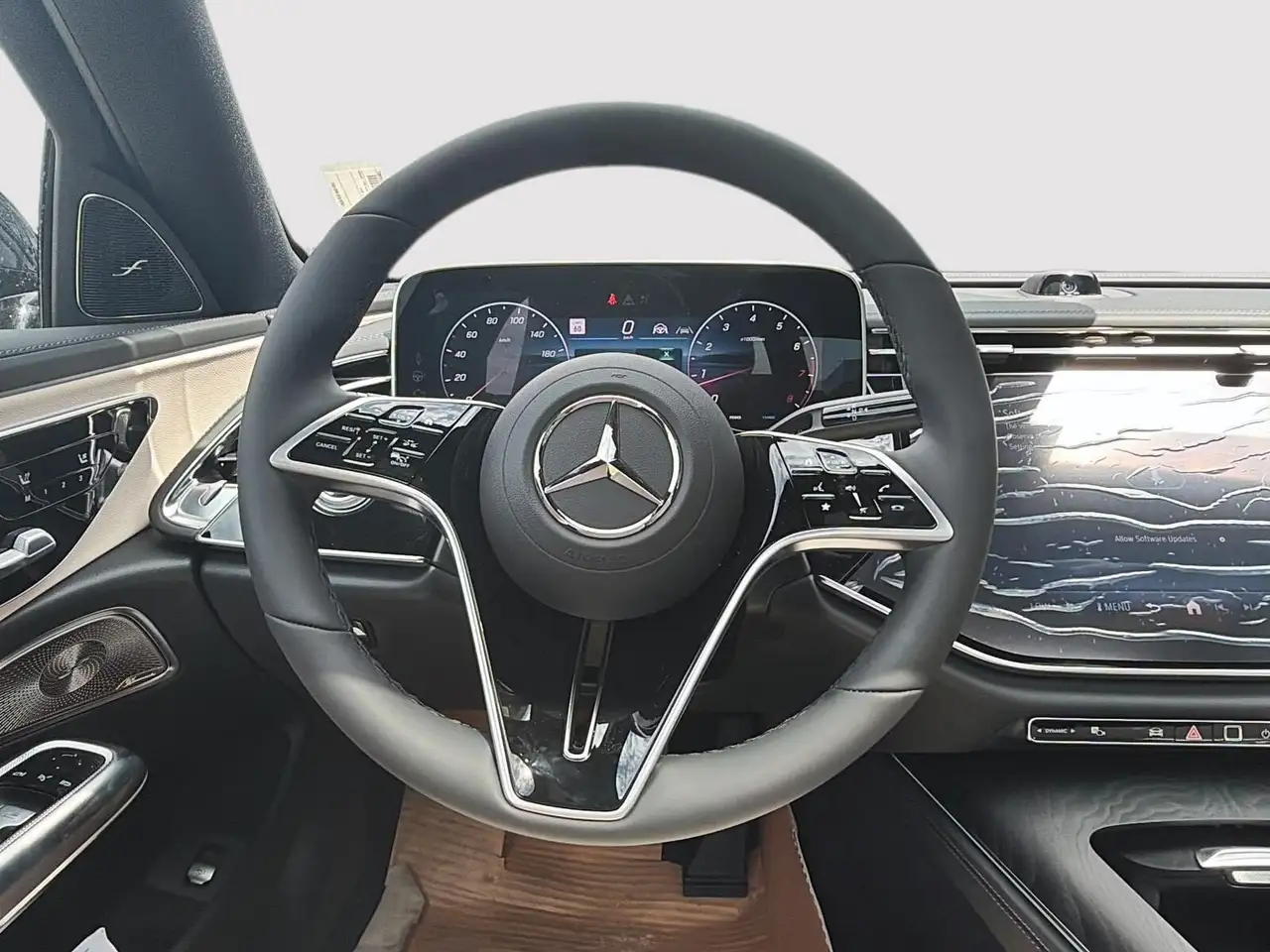 Mercedes-Benz E-Class fotografie Mercedes-Benz E-Class