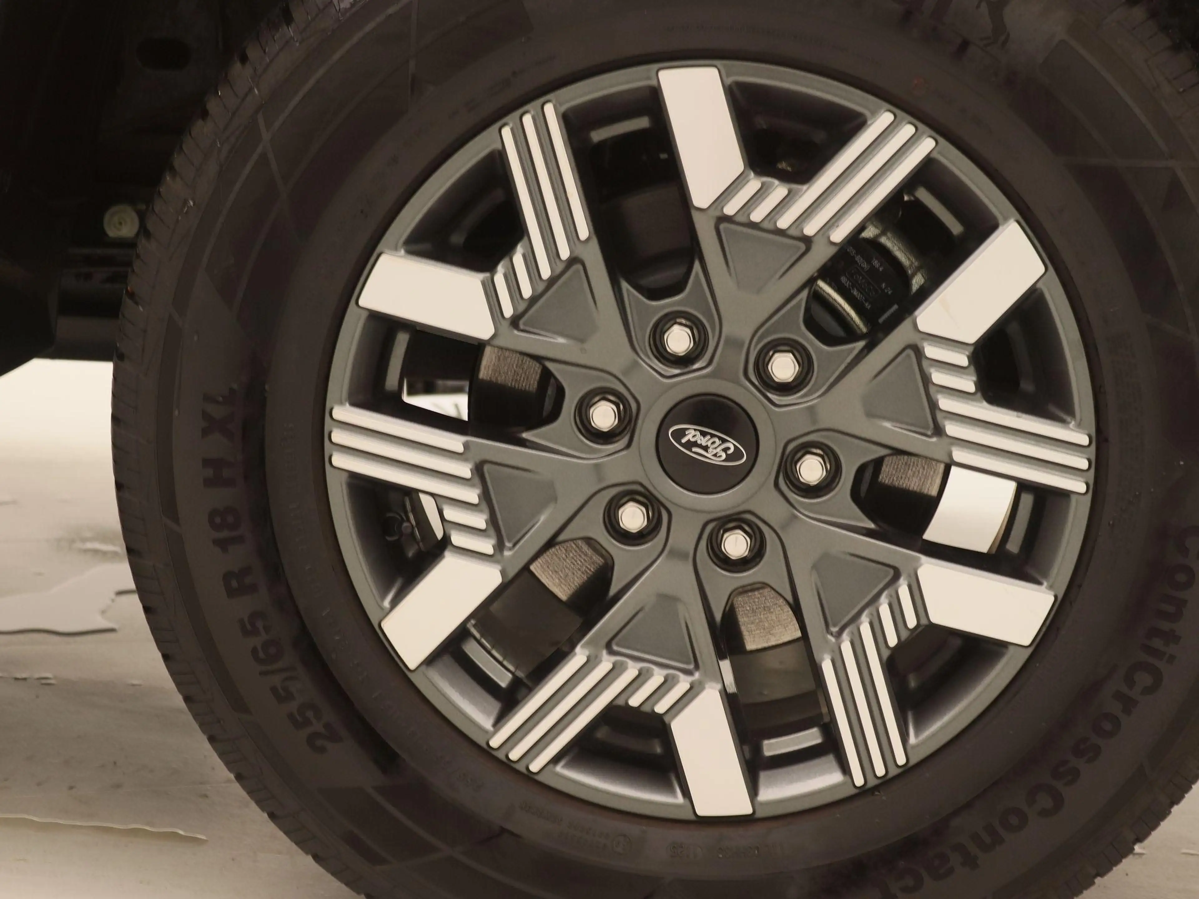 Ford Ranger Plug in hybrid Wildtrak Double Cab 2.3 PHEV | Trek — photo 15