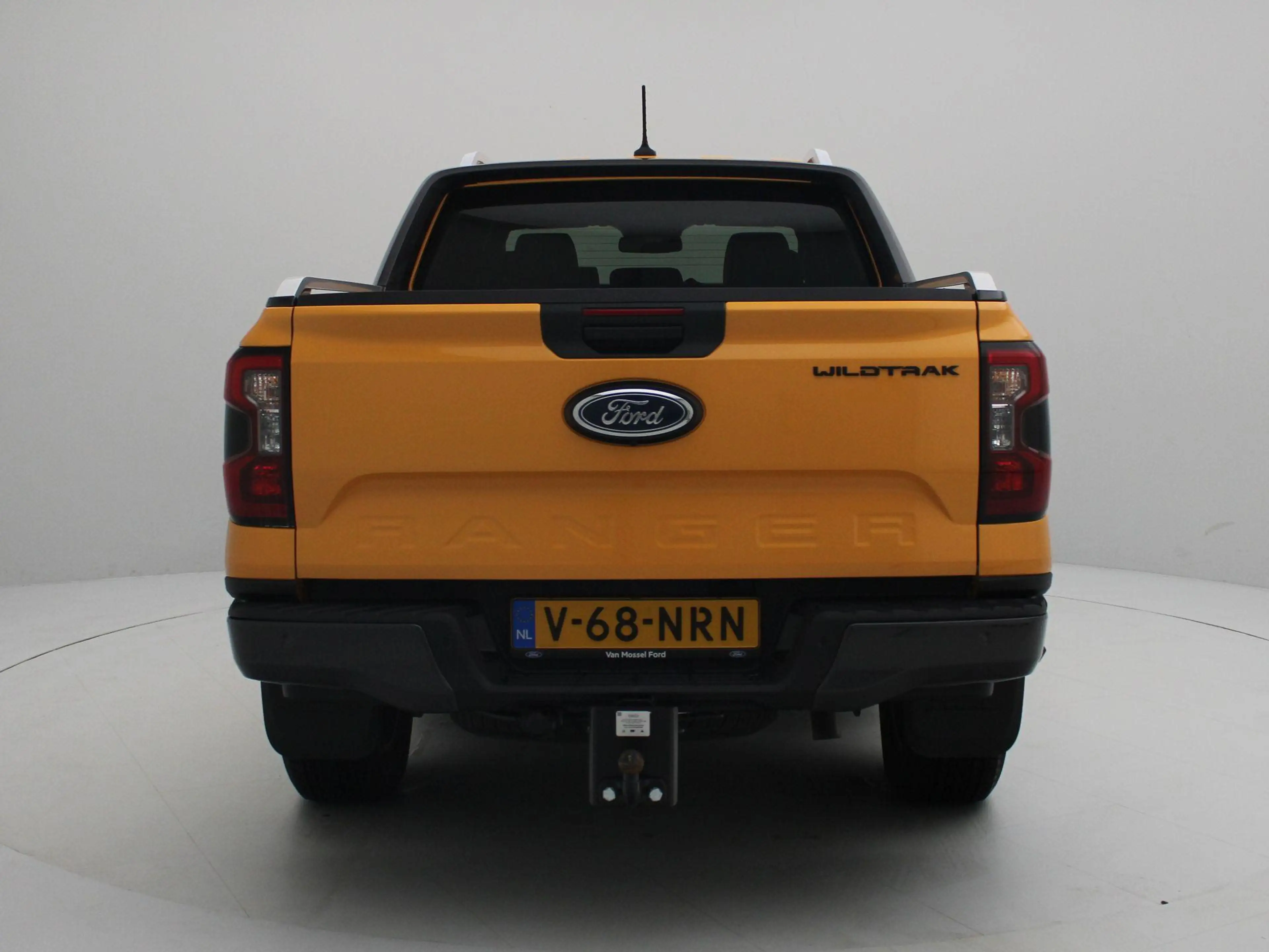 Ford Ranger Plug in hybrid Wildtrak Double Cab 2.3 PHEV | Trek — photo 5