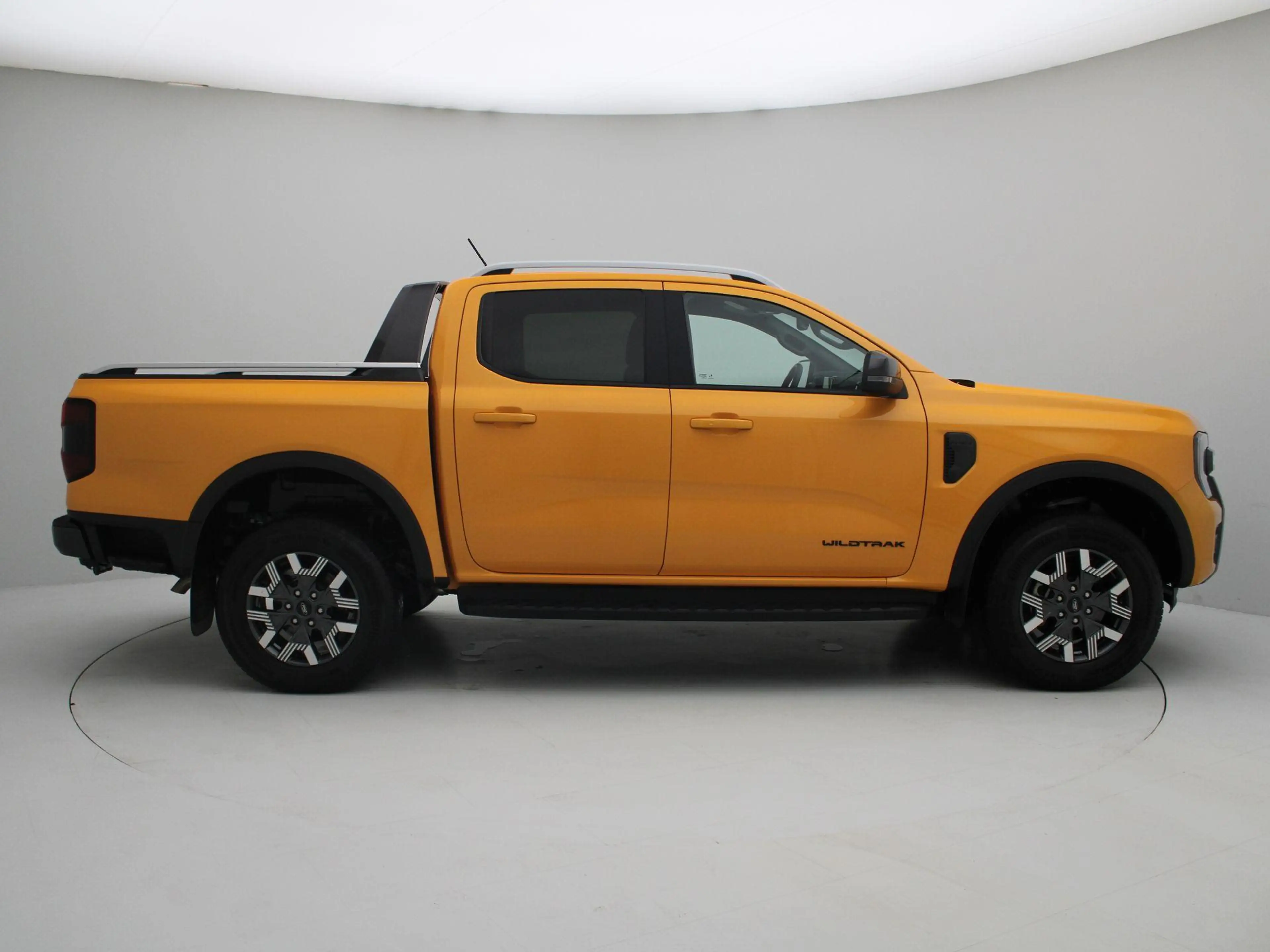 Ford Ranger Plug in hybrid Wildtrak Double Cab 2.3 PHEV | Trek — photo 6