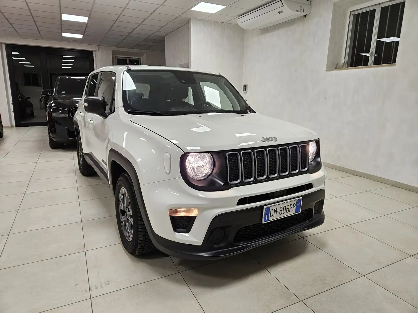 Jeep Renegade 1.6 mjt Longitude 2wd 130cv Blanc - 1