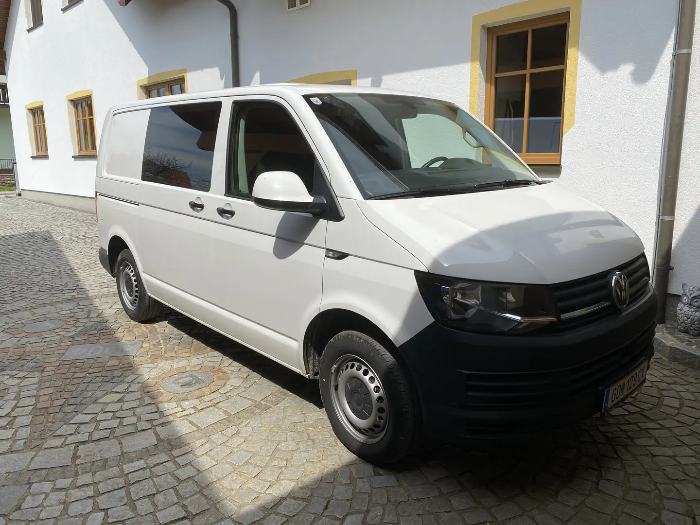 Volkswagen T6 Transporter Kastenwagen KR MD 2,0 TDI BMT - 1