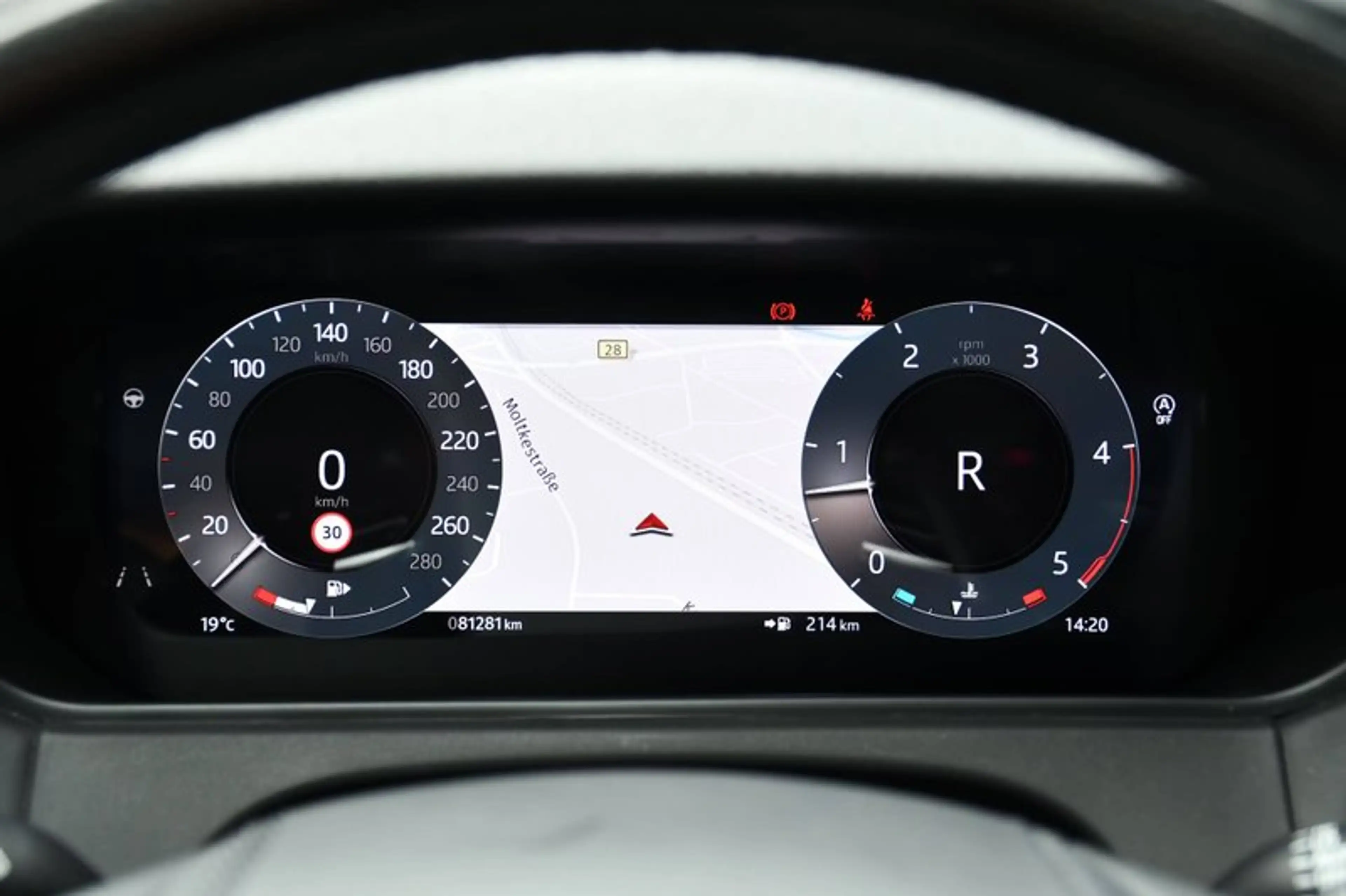 Land Rover Range Rover Velar R-Dynamic HSE *Scheckheft* — photo 11
