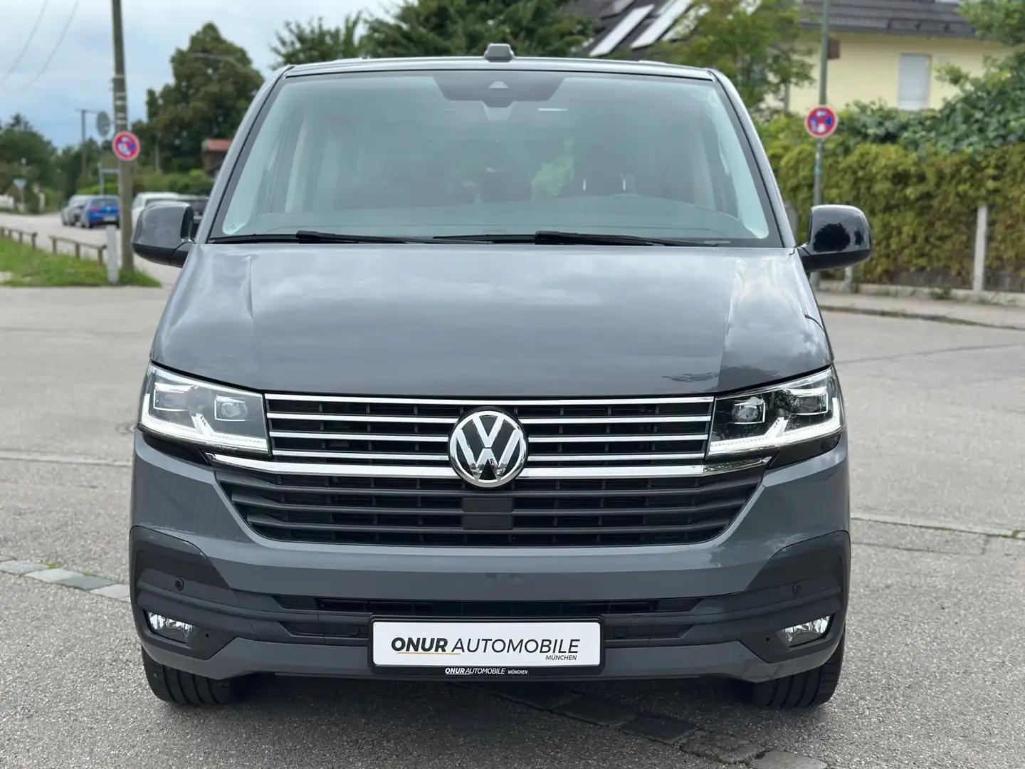 Volkswagen T6 Multivan T6.1 Multivan Edition 2.0 TDI DSG Navi ACC AHK Grau - 2