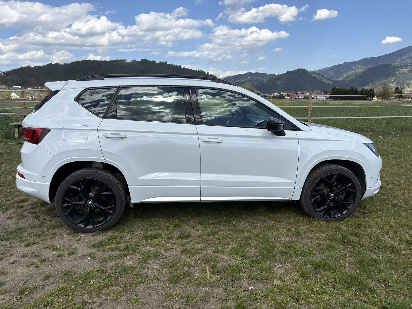 SEAT Ateca 2,0 FR TDI DSG - 2