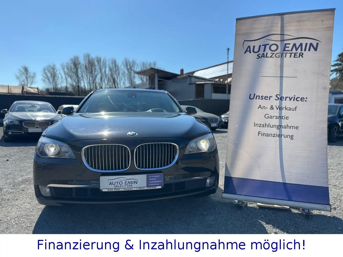 BMW 740 d xDrive *HEAD-UP,SOFT CLOSE!* Černá - 2