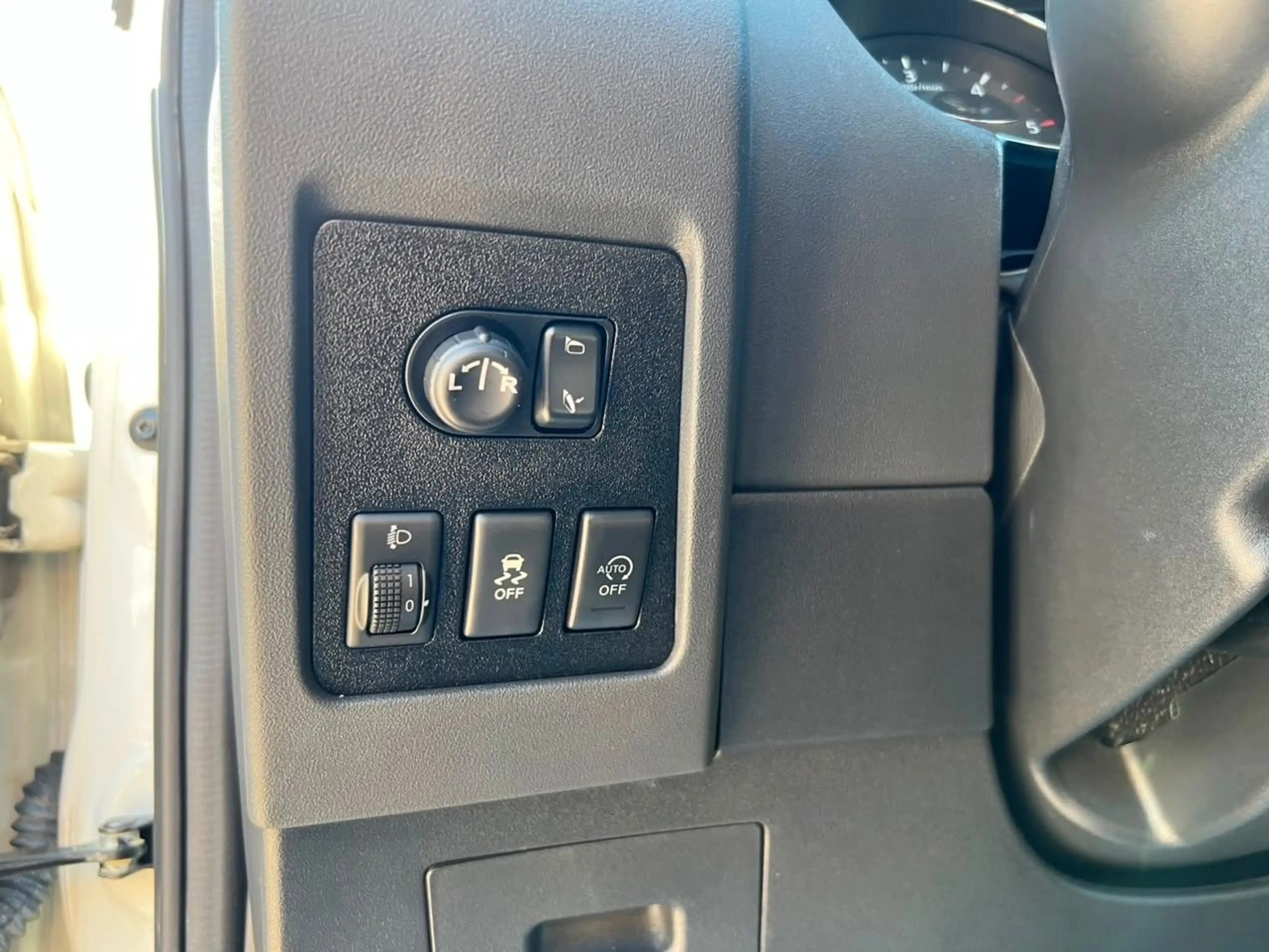Nissan Qashqai +2 360 1.6 dCi Panorama-Dach Navi 7-S — photo 24
