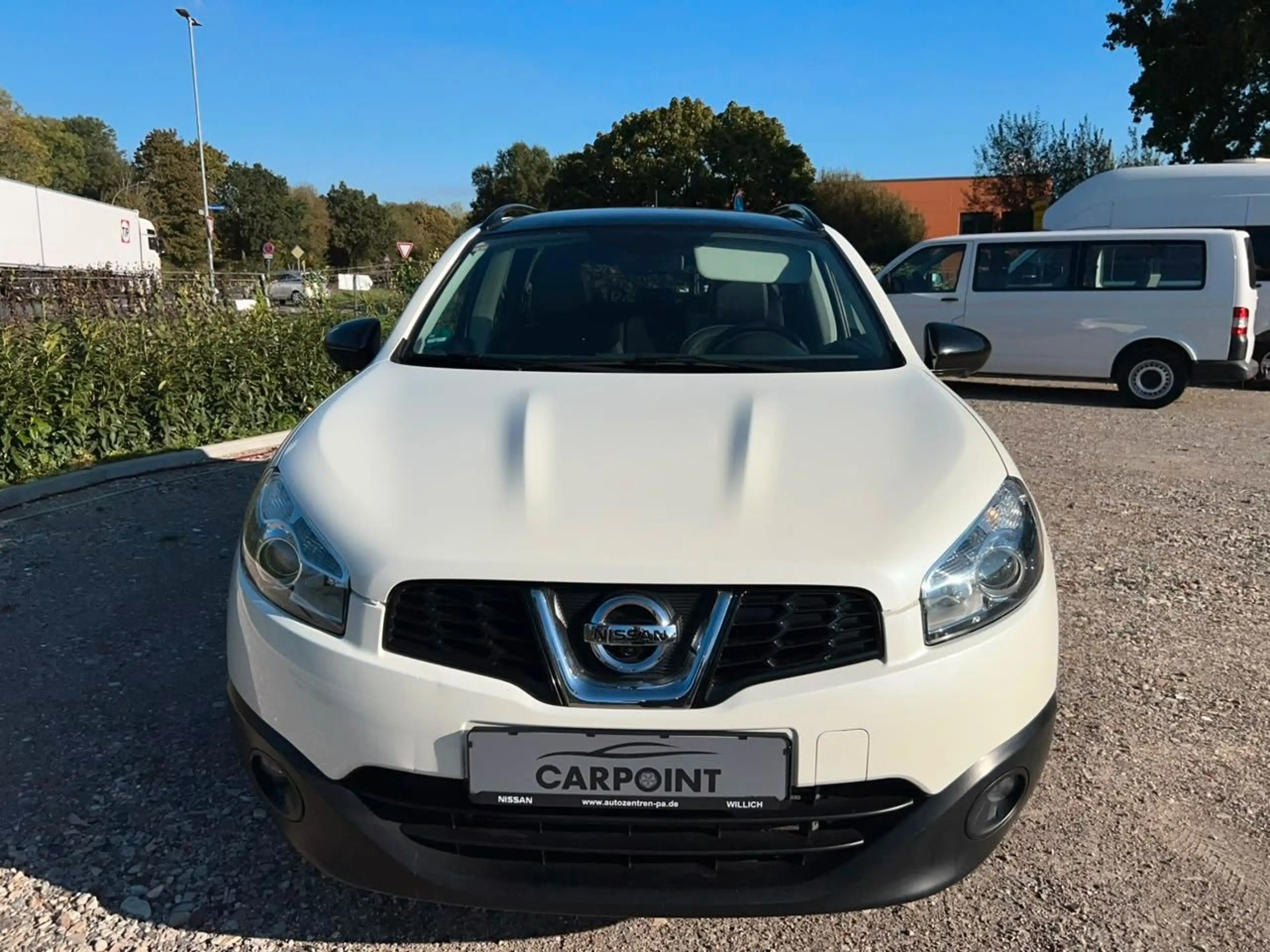 Nissan Qashqai +2 360 1.6 dCi Panorama-Dach Navi 7-S — photo 9