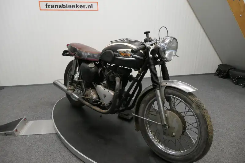 Triumph Restauratie object - foto 2