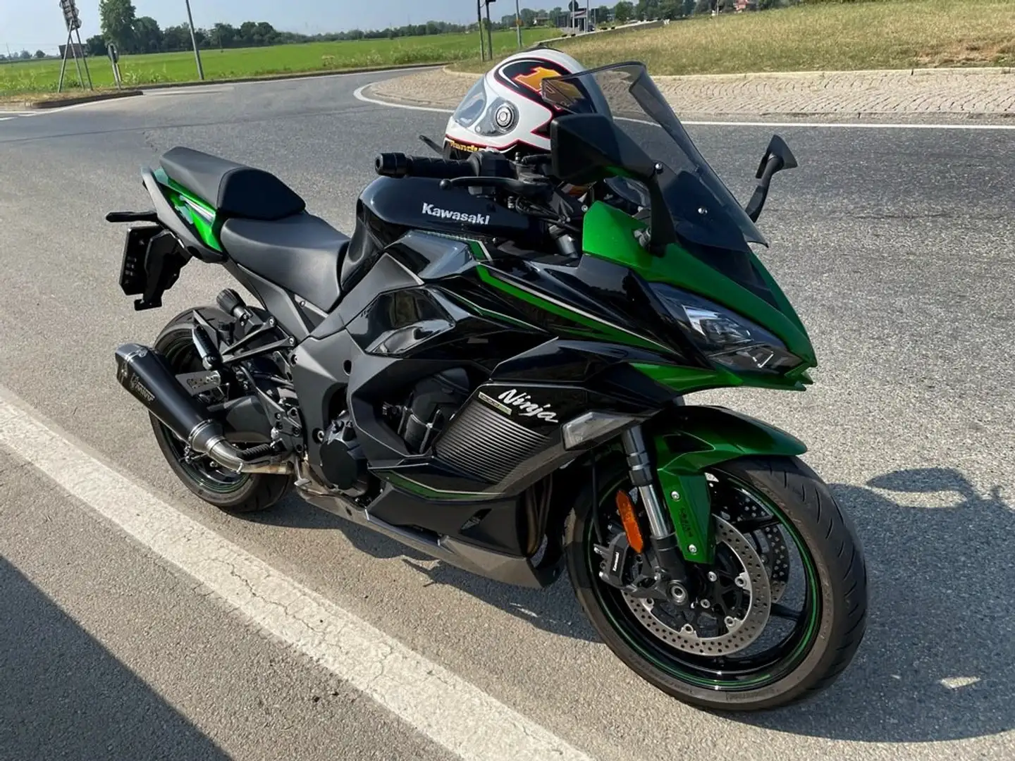 Kawasaki Ninja 1000SX Verde - 2