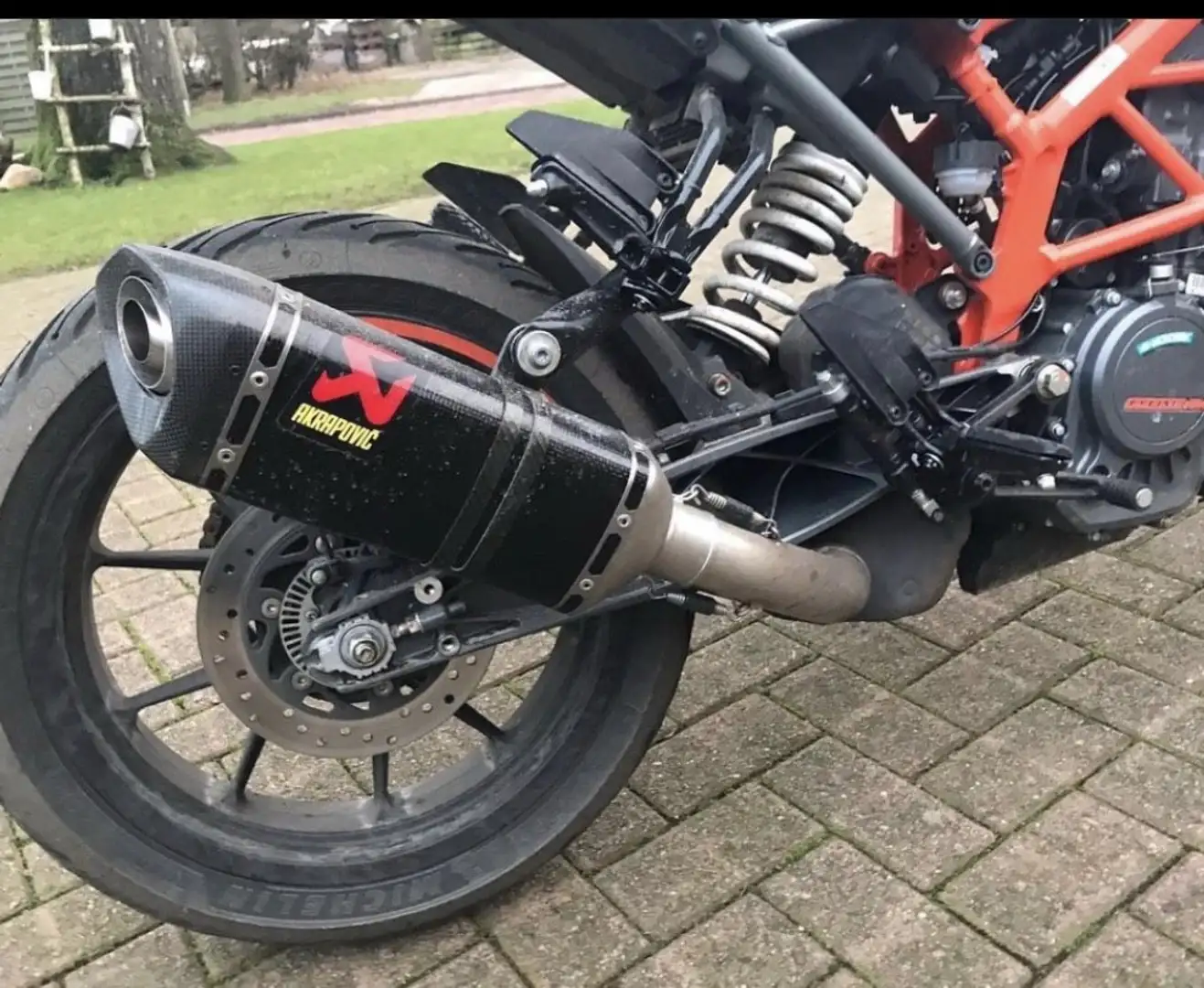 KTM 125 Duke Ezüst - 1
