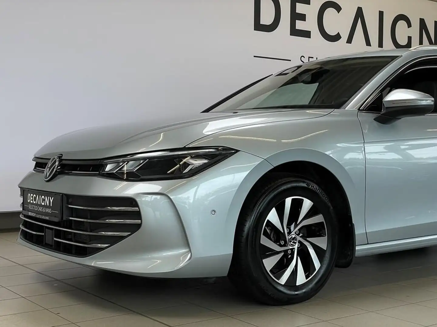 Volkswagen Passat Variant Sportscombi 1.5 eTSI ACT OPF *Trekhaak*Camera*E... Argent - 2