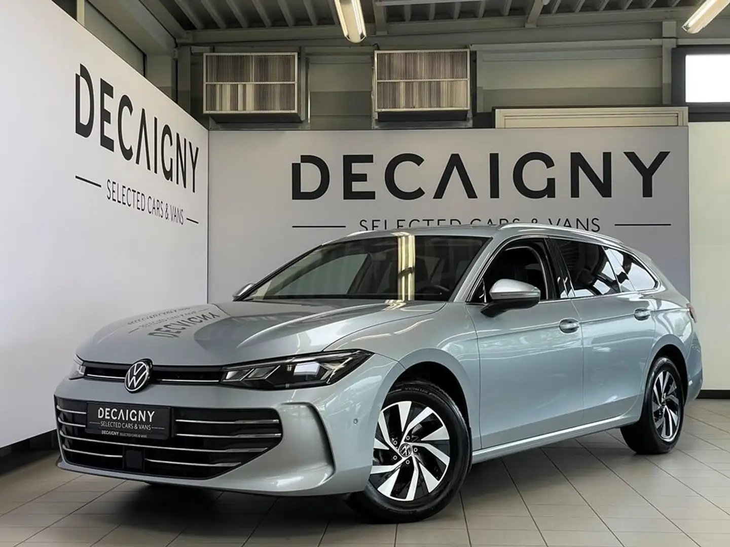 Volkswagen Passat Variant Sportscombi 1.5 eTSI ACT OPF *Trekhaak*Camera*E... Argent - 1