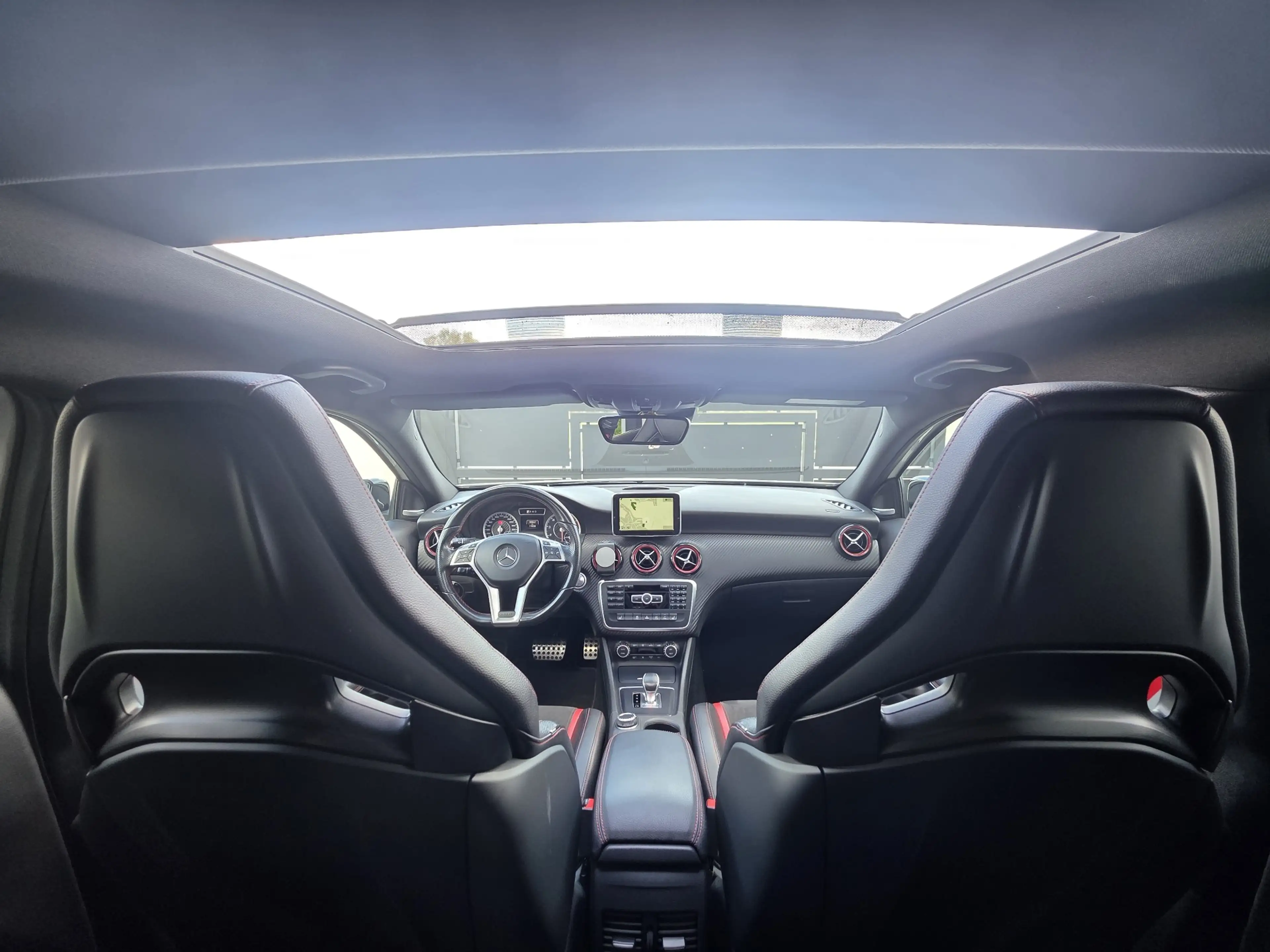 Mercedes-Benz A 45 AMG A 45 AMG 4-Matic — photo 11