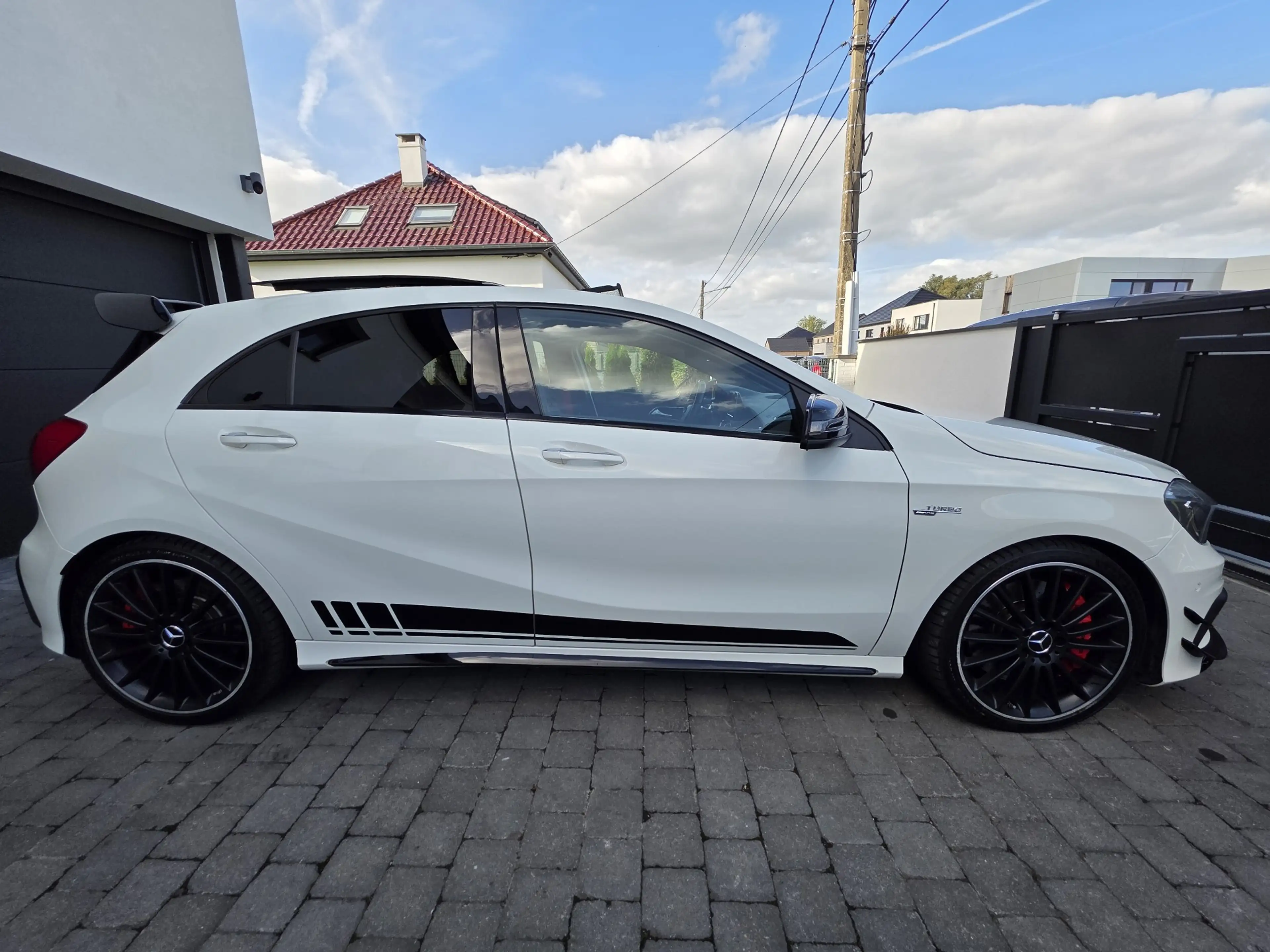 Mercedes-Benz A 45 AMG A 45 AMG 4-Matic — photo 4