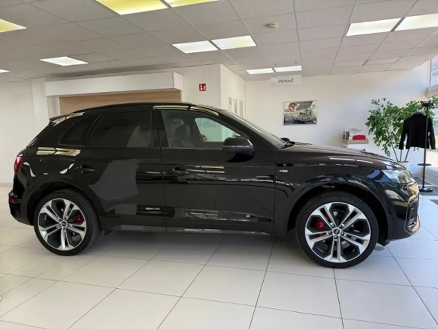 Audi Q5 40 S line Edition One TDI quattro S tronic Noir - 2