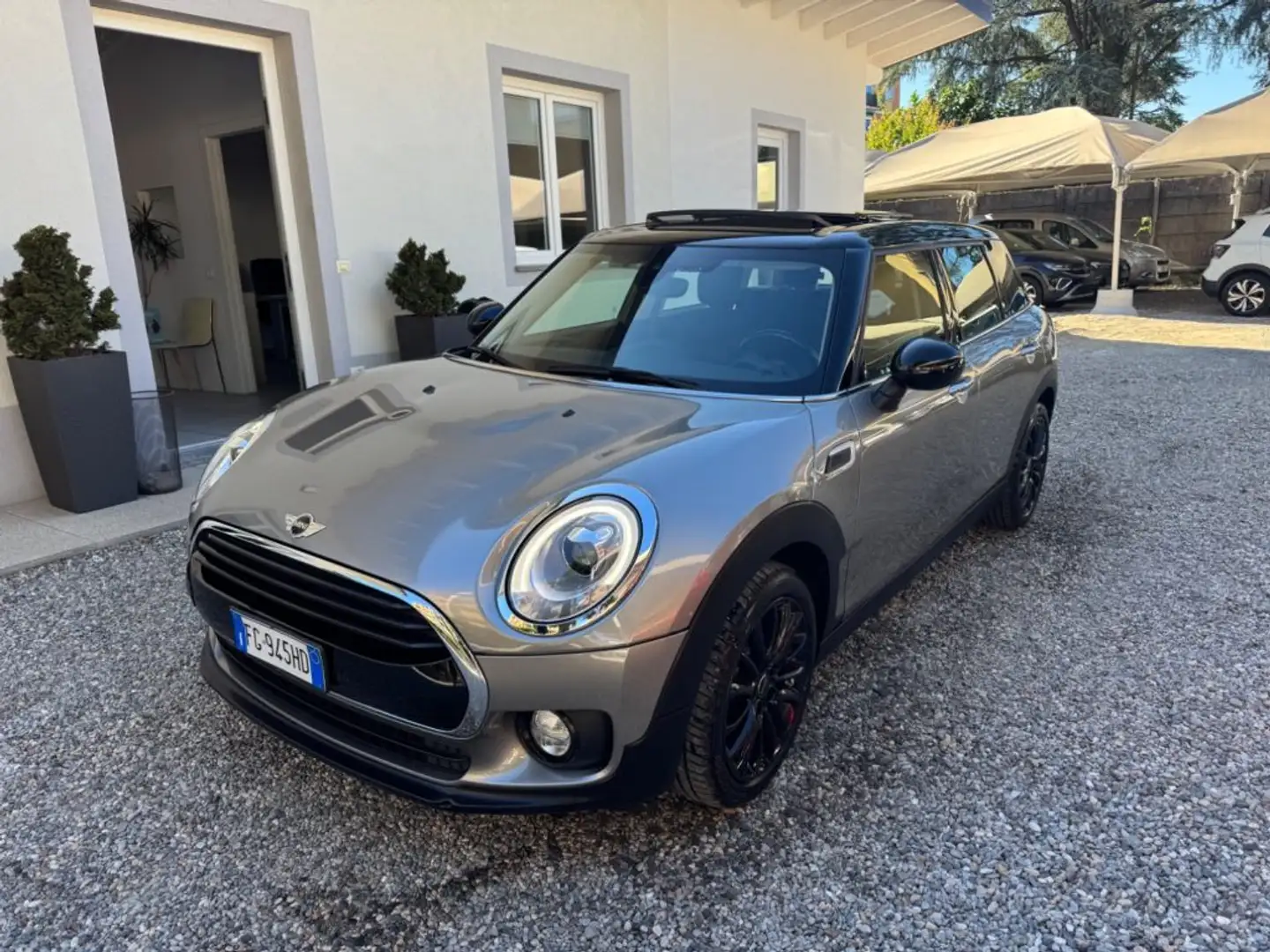 MINI Cooper D Clubman 2.0 Automatica Gris - 1