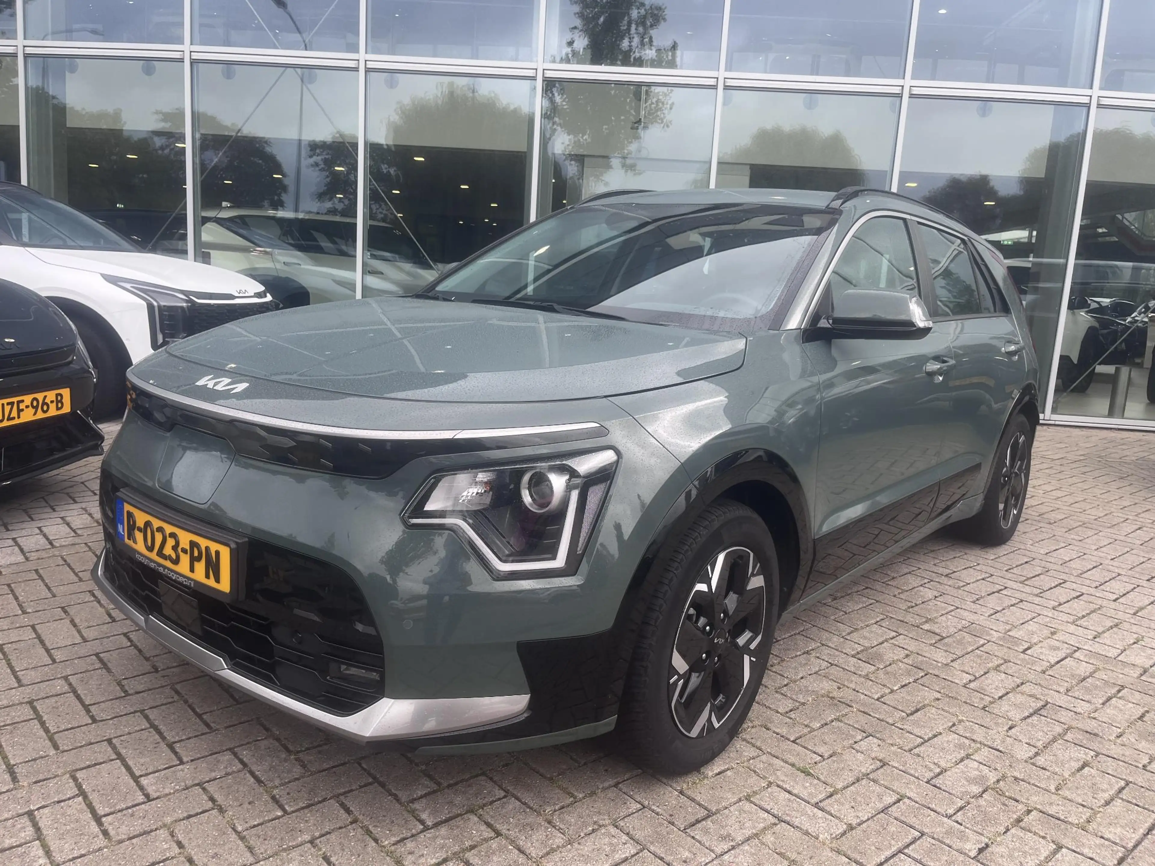 Kia e-Niro EV DynamicLine 64.8 kWh Trekhaak|Nav|Camera|Lmv — photo 3